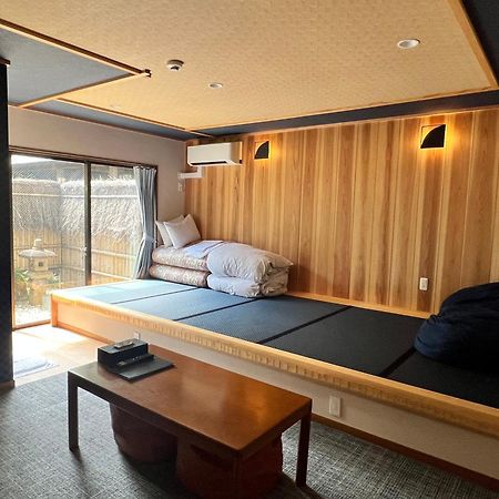 Onsen & Garden -Asante Inn- ฮาโกเน่ ภายนอก รูปภาพ