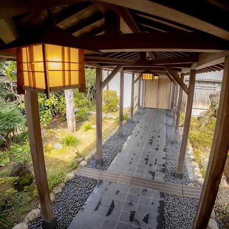 Onsen & Garden -Asante Inn- ฮาโกเน่ ภายนอก รูปภาพ