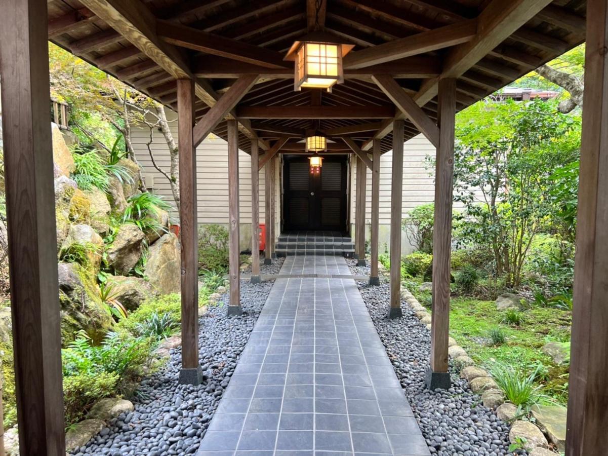 Onsen & Garden -Asante Inn- ฮาโกเน่ ภายนอก รูปภาพ