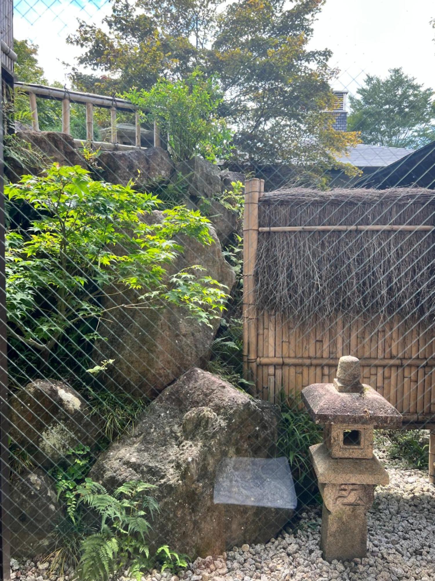 Onsen & Garden -Asante Inn- ฮาโกเน่ ภายนอก รูปภาพ
