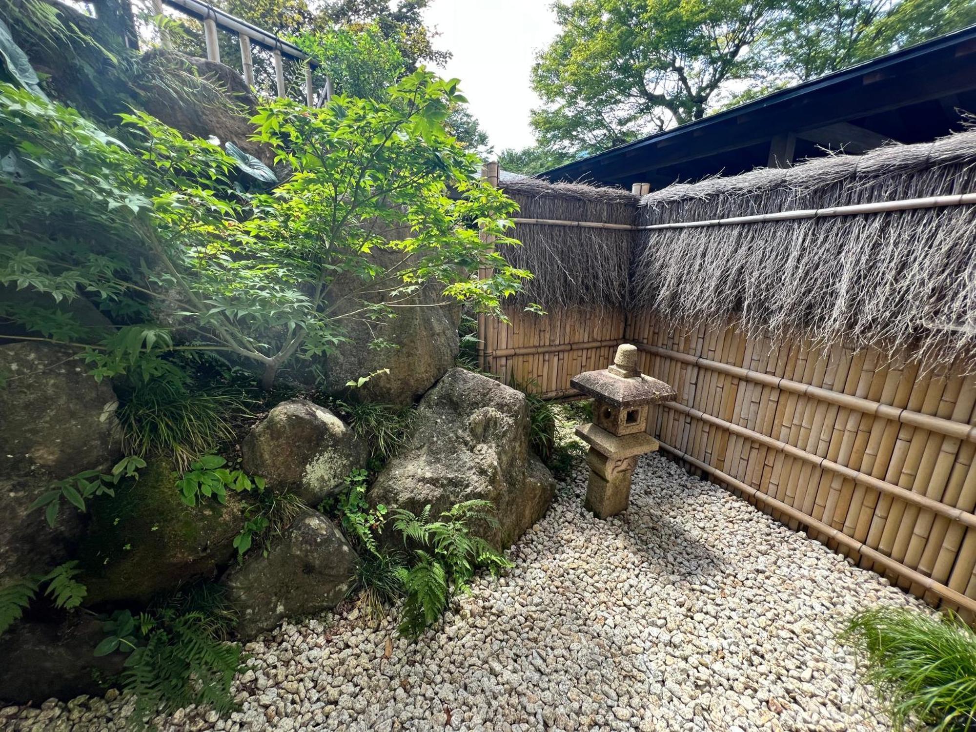 Onsen & Garden -Asante Inn- ฮาโกเน่ ภายนอก รูปภาพ