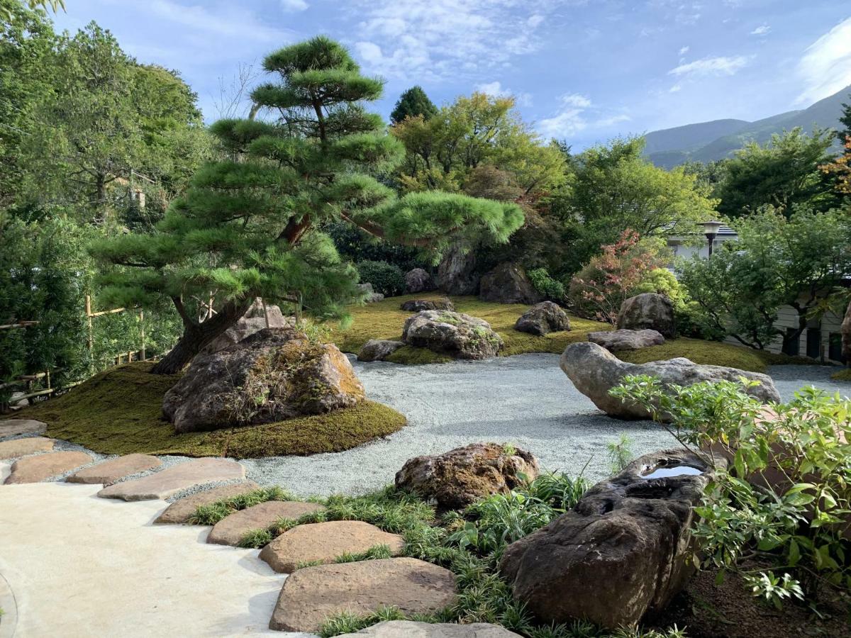 Onsen & Garden -Asante Inn- ฮาโกเน่ ภายนอก รูปภาพ